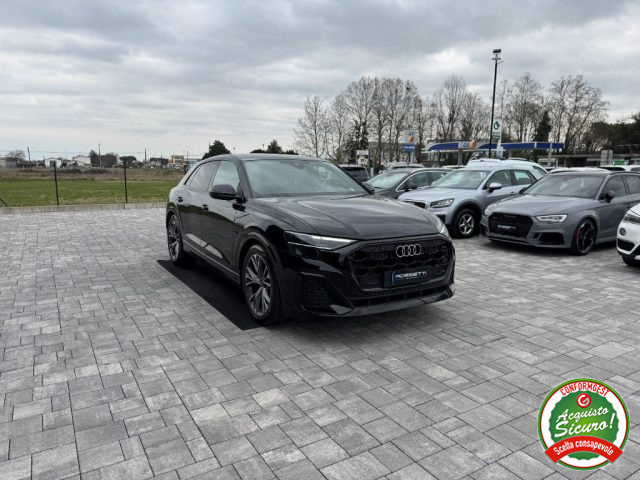 AUDI Q8 usata, con Alzacristalli elettrici
