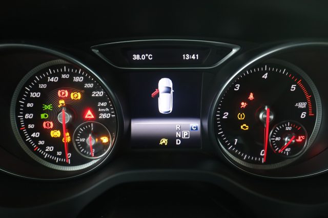 MERCEDES-BENZ CLA 200 usata 6