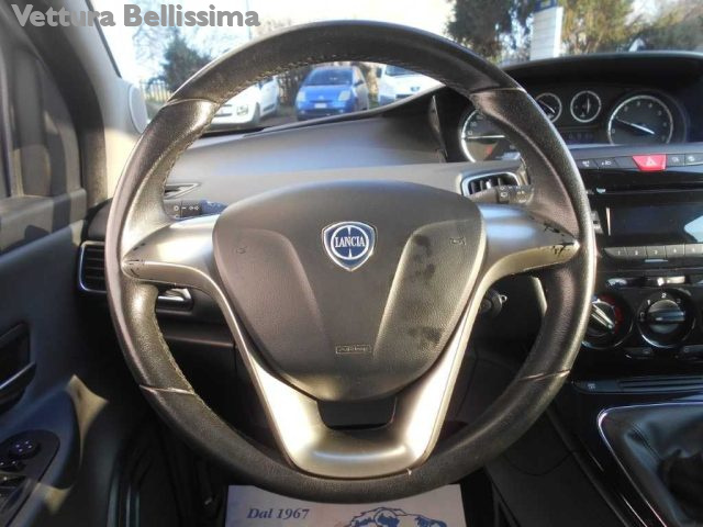 LANCIA Ypsilon usata 13