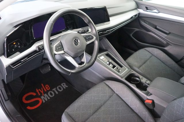 VOLKSWAGEN Golf usata, con Autoradio