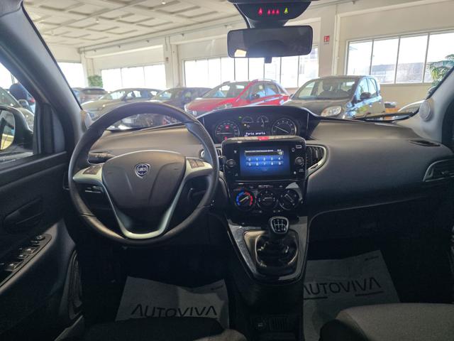 LANCIA Ypsilon usata, con Controllo trazione