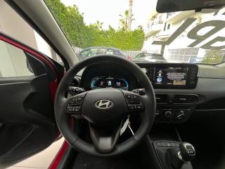 HYUNDAI i10 usata, con Lettore CD