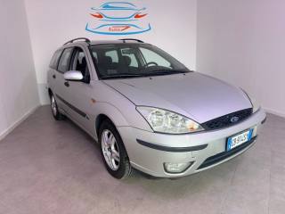 FORD Focus 1.6i 16V cat SW Ghia