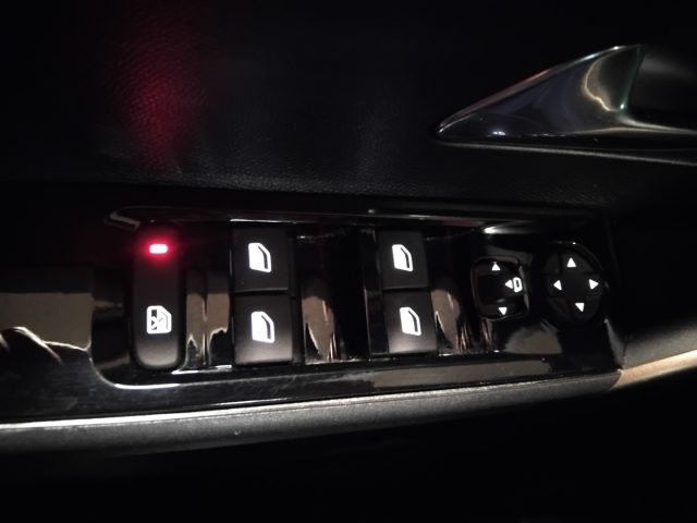 LANCIA Ypsilon usata, con Frenata d