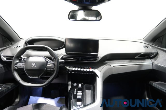 PEUGEOT 3008 usata, con Climatizzatore