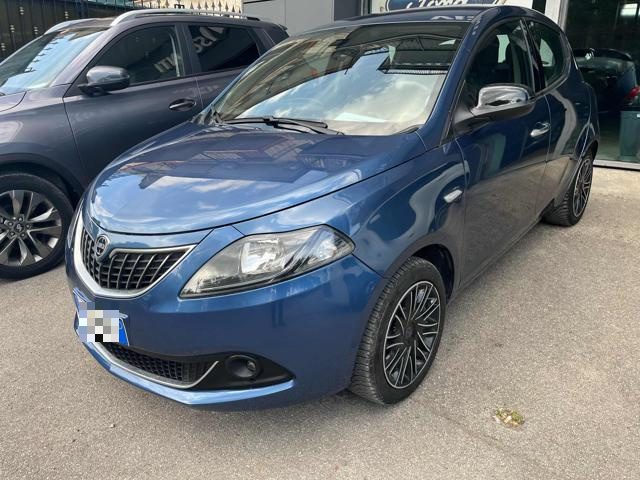 LANCIA Ypsilon usata, con Airbag