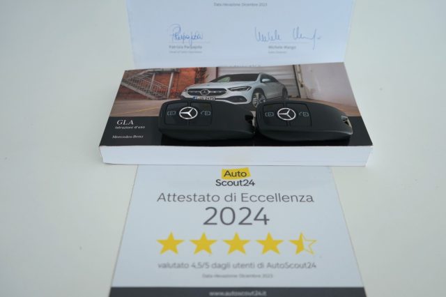 MERCEDES-BENZ GLA 180 usata 62