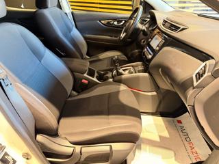 NISSAN Qashqai usata, con Vetri oscurati
