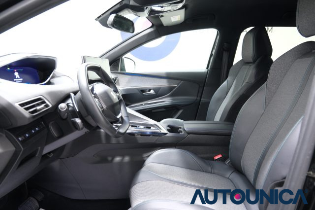PEUGEOT 3008 usata, con Sistema di navigazione