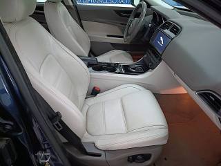 JAGUAR XE usata, con Start/Stop Automatico