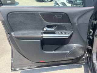 MERCEDES-BENZ GLA 200 usata, con Climatizzatore
