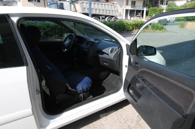 FORD Fiesta usata, con Climatizzatore