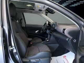 TOYOTA Yaris Cross usata 17