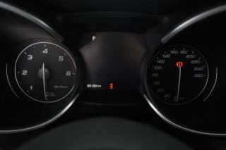 ALFA ROMEO Stelvio usata 5