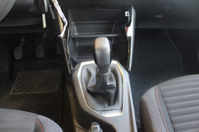 PEUGEOT 208 usata 13