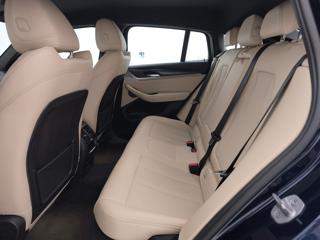 BMW X4 usata, con USB