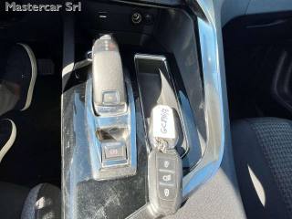 PEUGEOT 3008 usata, con Autoradio digitale