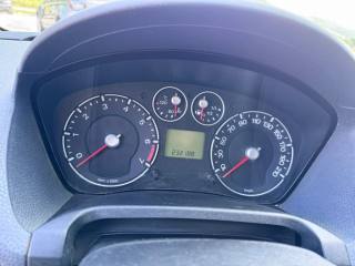 FORD Fiesta usata, con ESP