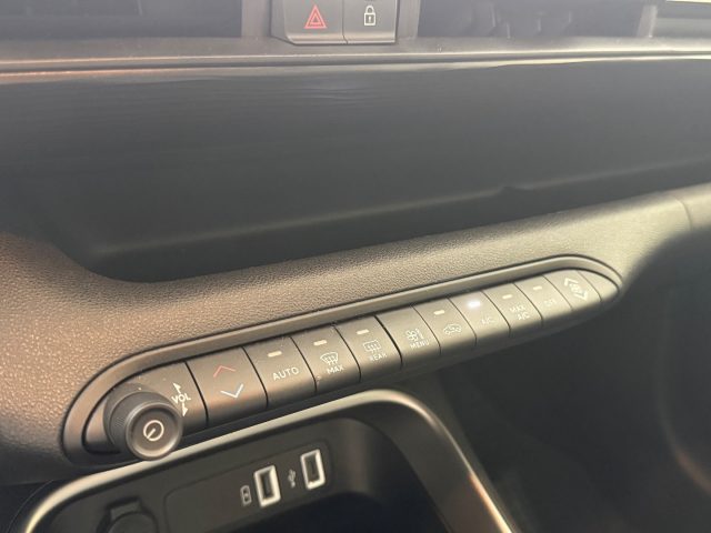 JEEP Avenger usata, con Fari LED