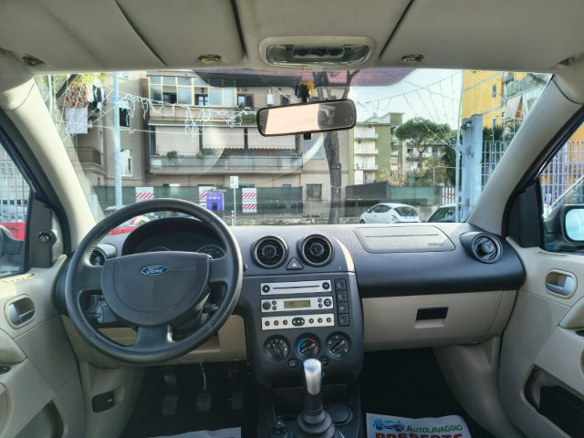 FORD Fiesta usata, con Boardcomputer