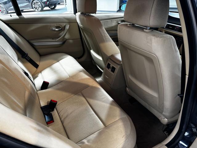 BMW 320 usata, con Fari Xenon