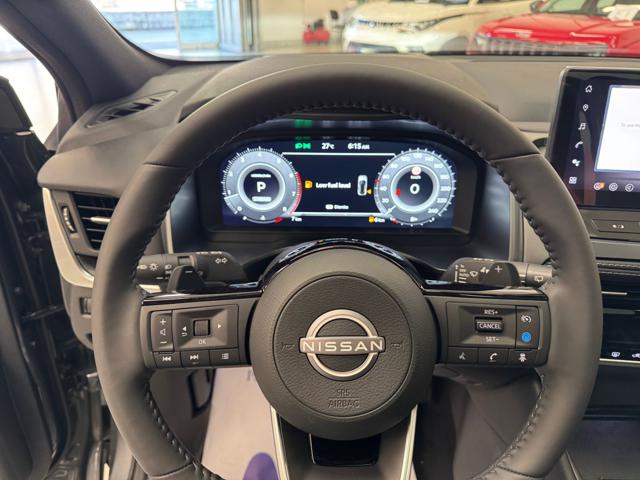 NISSAN Qashqai usata, con Controllo automatico clima