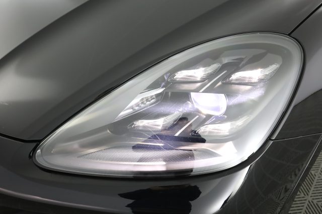 PORSCHE Cayenne usata 13