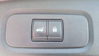 NISSAN Qashqai usata, con USB