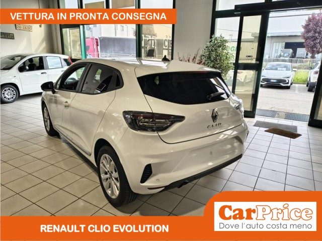 RENAULT Clio usata, con USB