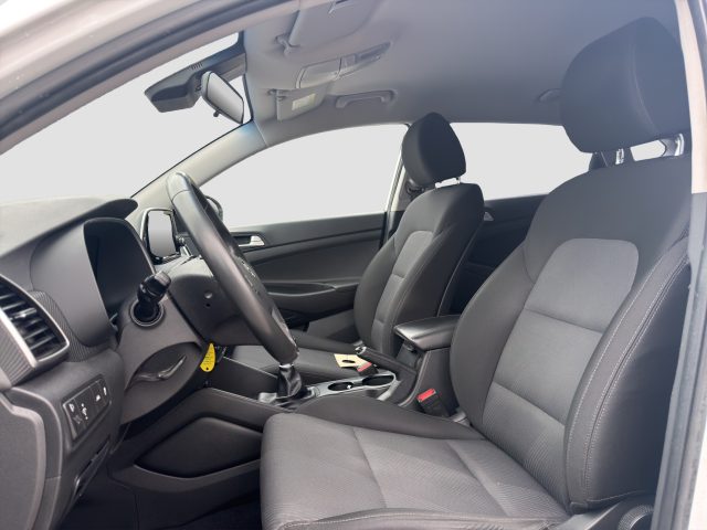 HYUNDAI Tucson usata 8