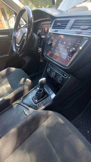 VOLKSWAGEN Tiguan usata, con Specchietti laterali elettrici