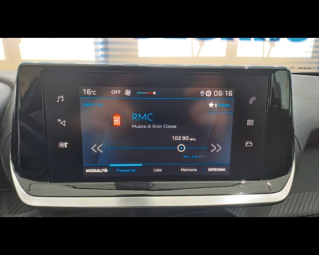 PEUGEOT 2008 usata, con ESP