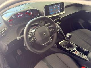 PEUGEOT 208 usata, con Sensori di parcheggio posteriori