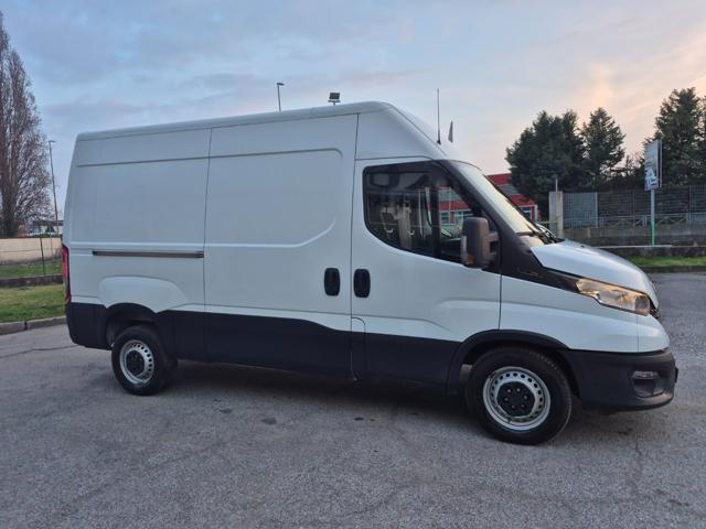 IVECO Daily usata, con ABS