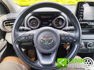 TOYOTA Yaris usata, con Cerchi in lega