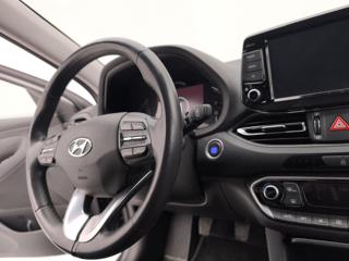 HYUNDAI i30 usata, con Luci diurne