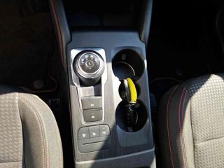 FORD Kuga usata, con Controllo automatico clima