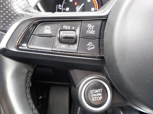ALFA ROMEO Stelvio usata, con Controllo elettronico della corsia