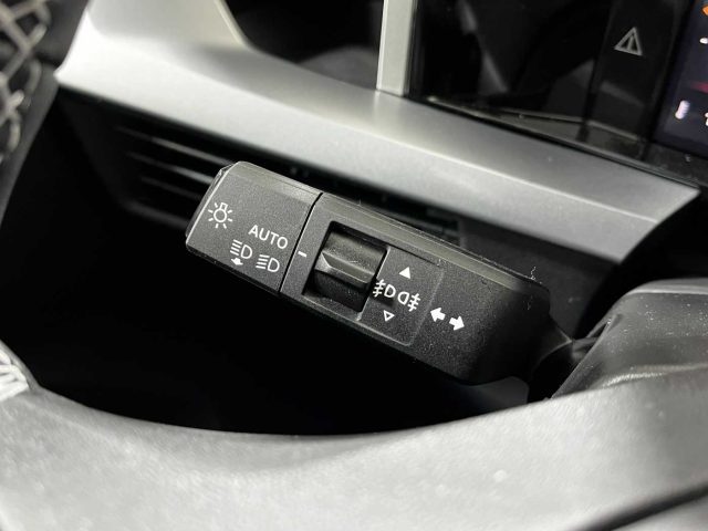 OPEL Frontera usata, con Sensore di luce