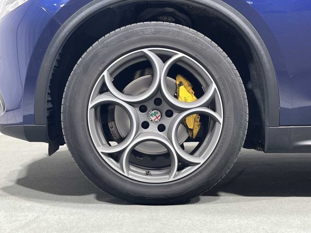 ALFA ROMEO Stelvio usata, con Controllo trazione