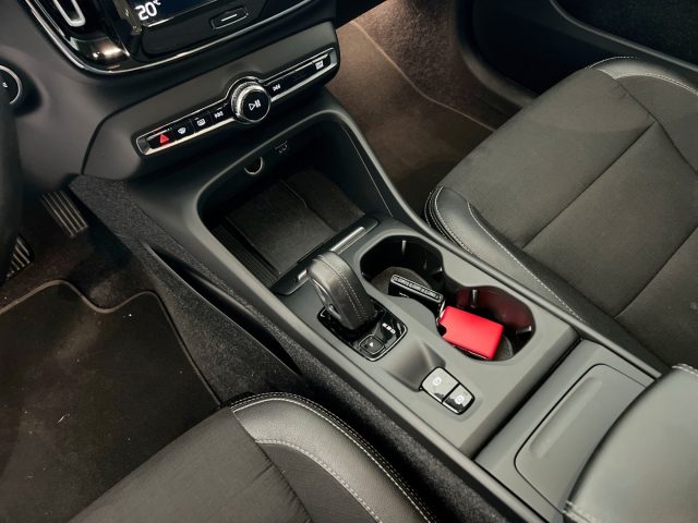 VOLVO XC40 usata, con Climatizzatore