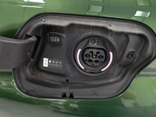PEUGEOT 308 usata, con Fari LED