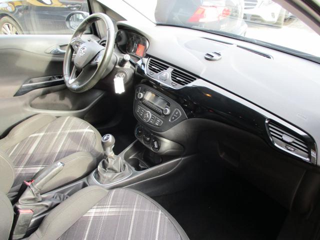 OPEL Corsa usata, con Climatizzatore
