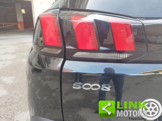 PEUGEOT 5008 usata, con Climatizzatore