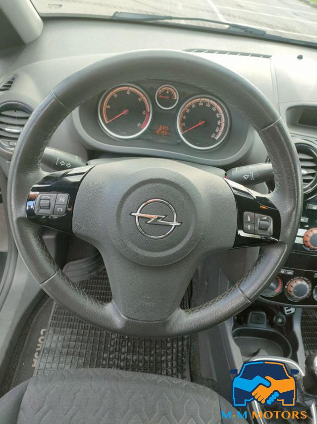 OPEL Corsa usata, con Climatizzatore