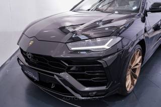LAMBORGHINI Urus usata 27