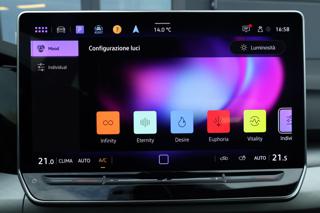 VOLKSWAGEN Golf usata, con Controllo elettronico della corsia