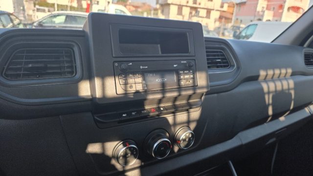 RENAULT Master usata, con Autoradio digitale