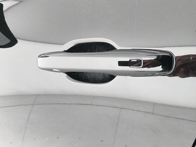 VOLVO XC60 usata, con Sensori di parcheggio posteriori