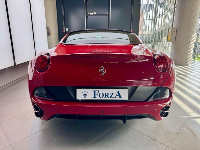 FERRARI California usata, con Regolazione elettrica sedili